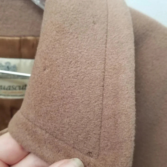Vintage Aquascutum Wool Tan Pea Coat  Oversized - Picture 15 of 15